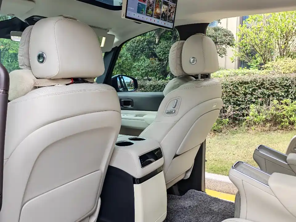 Li Auto Li MEGA — миниатюра 13