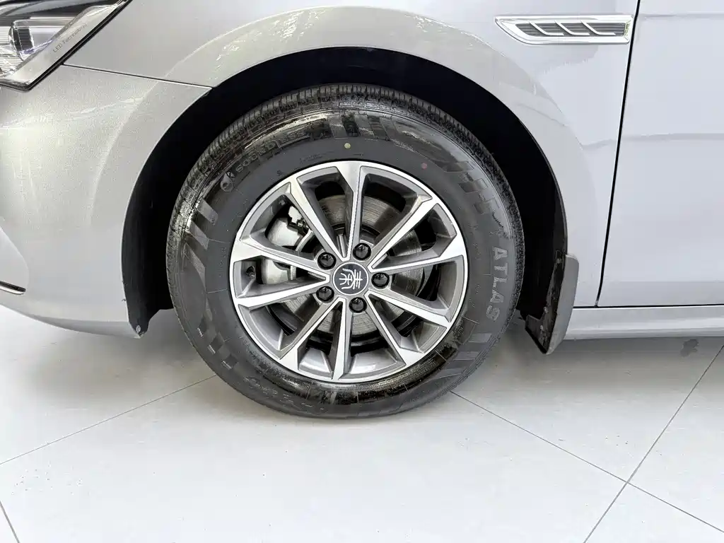 BYD Qin Plus — фотографии объявления, Фото 11
