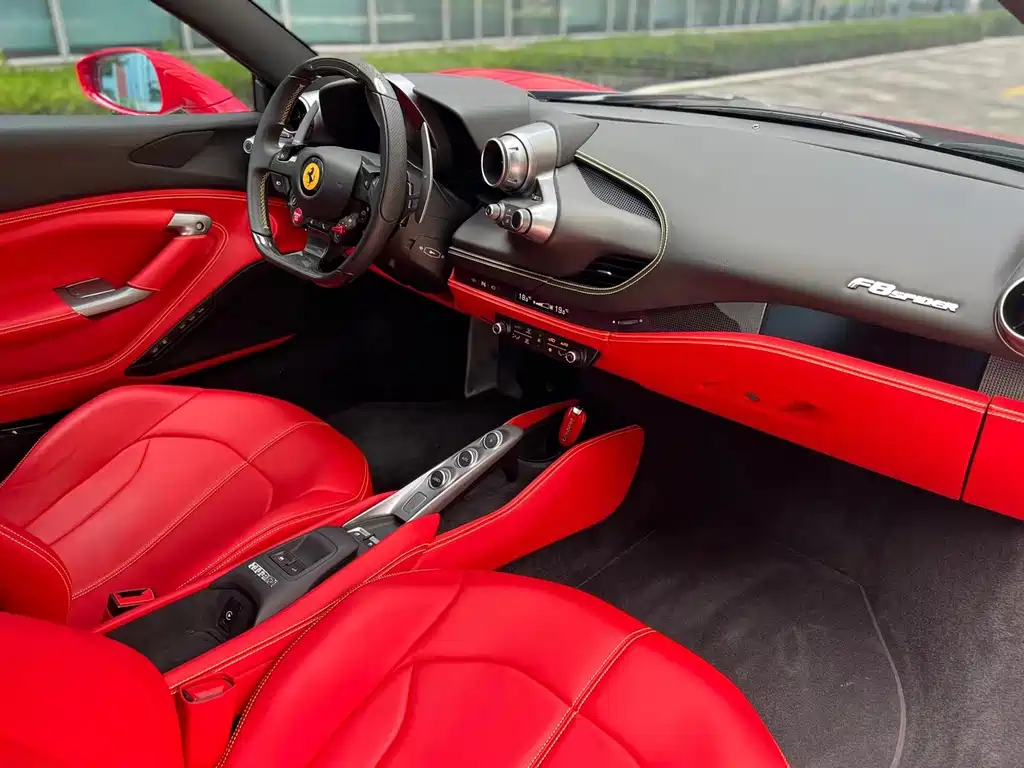 Ferrari F8 2020 Spider 3.9T V8