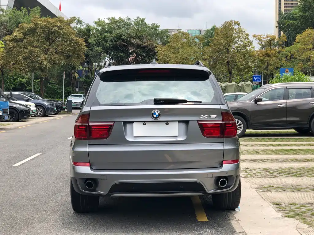 BMW X5 (Import) — миниатюра 5
