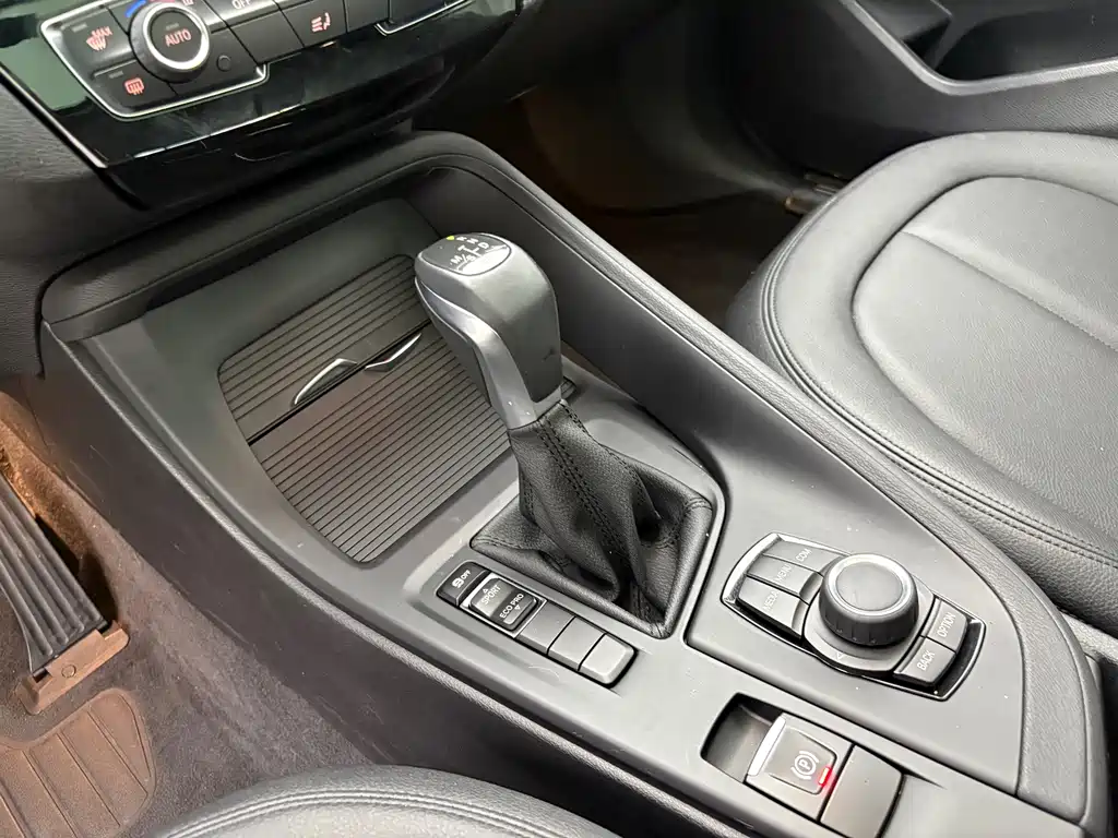 BMW X1 — миниатюра 9