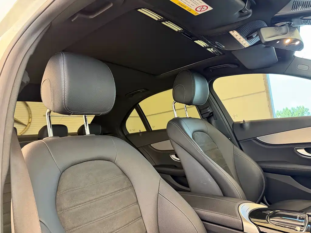 Mercedes-Benz C-Class — миниатюра 14