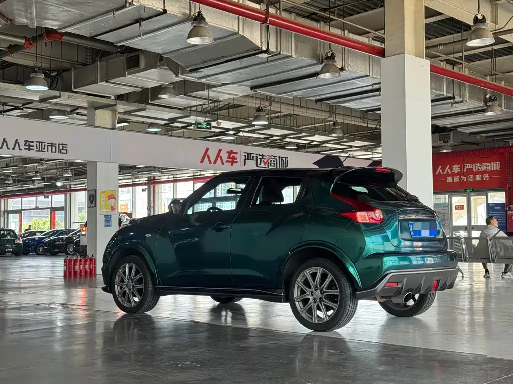 Infiniti ESQ — миниатюра 5
