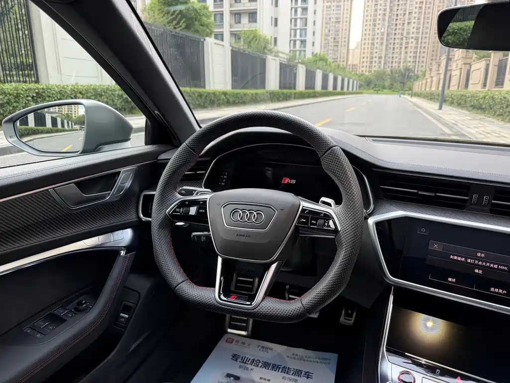 Audi RS 6 — миниатюра 10