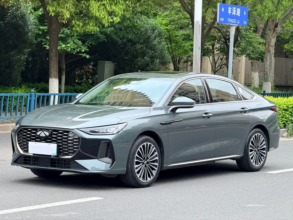 Fulwin Fengyun A8L 2025
