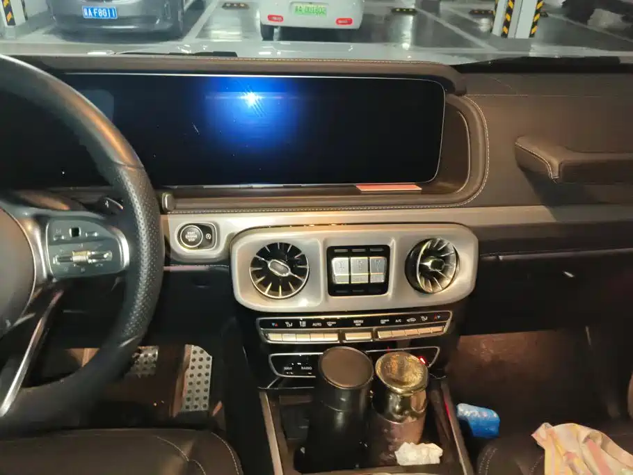 Mercedes-Benz G-Class — миниатюра 13