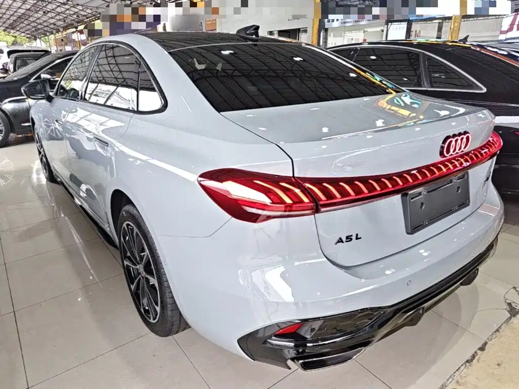 Audi A5L — миниатюра 5