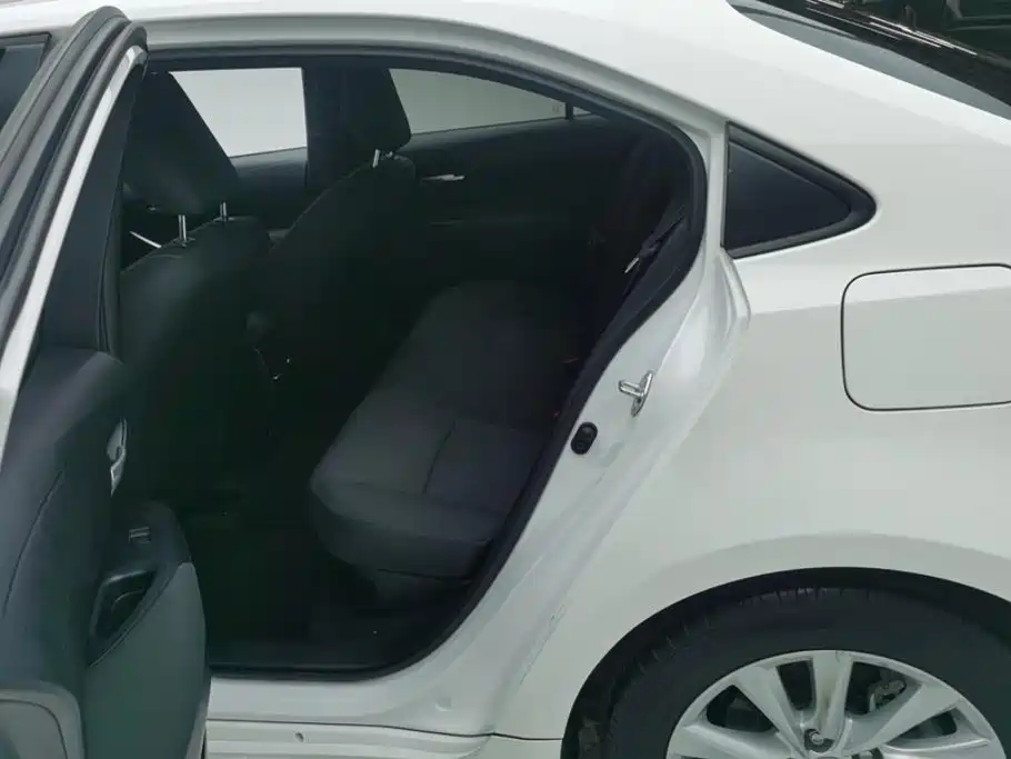 Toyota Corolla — миниатюра 11