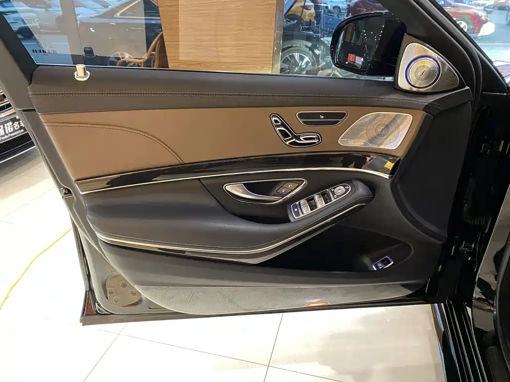 MERCEDES-BENZ S CLASS