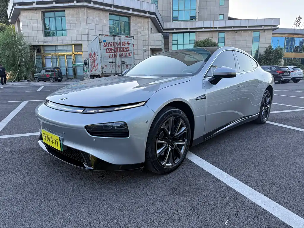 XPeng P7