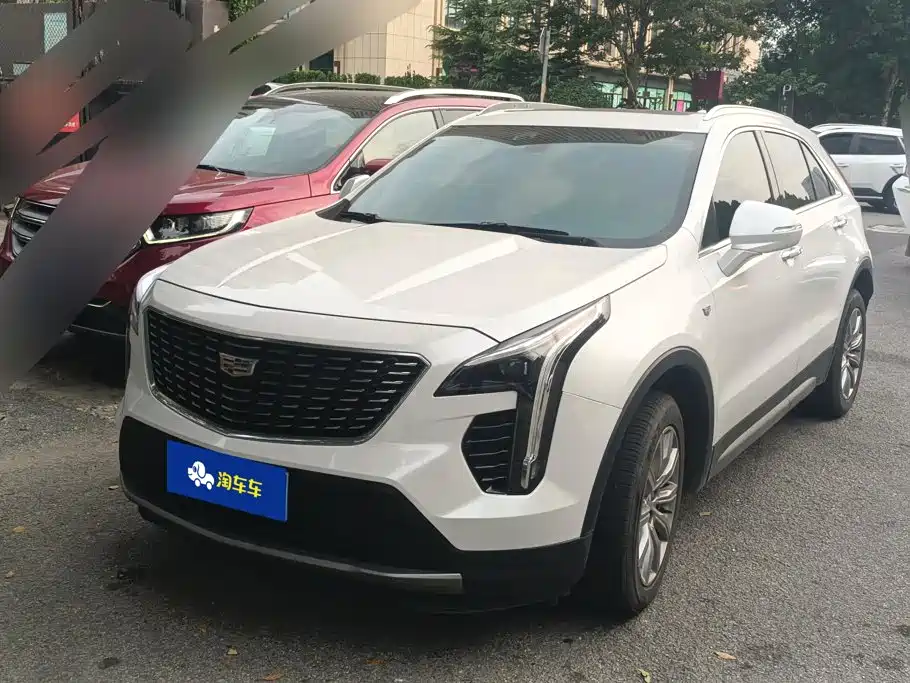 Cadillac XT4
