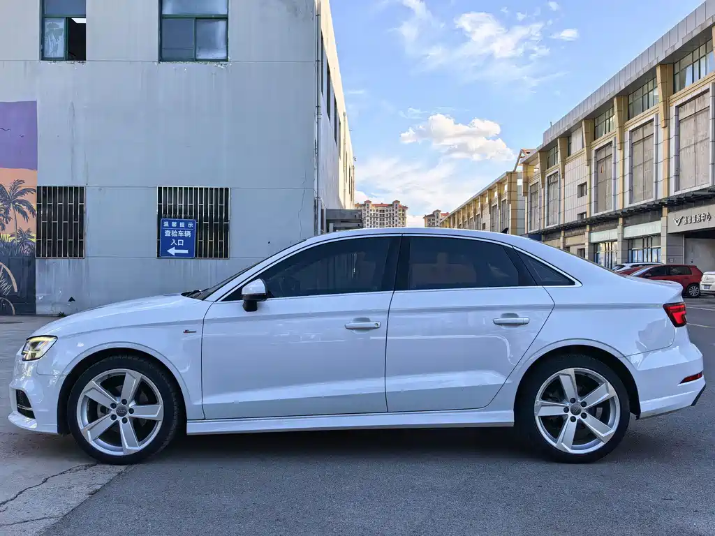 Audi A3 — миниатюра 7