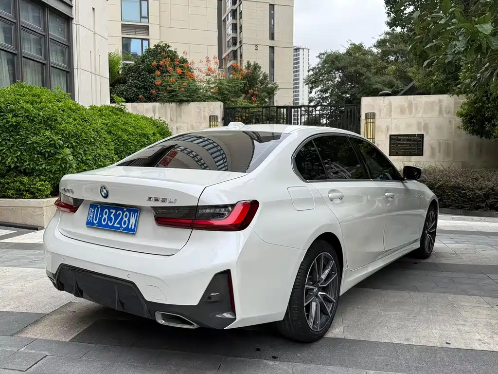 BMW 3 Series — миниатюра 6