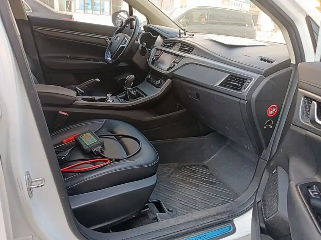 Geely Emgrand GS — миниатюра 25