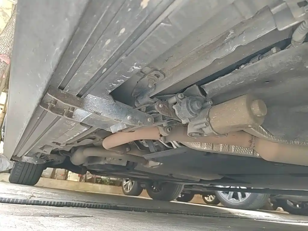 Toyota Sienna — миниатюра 21