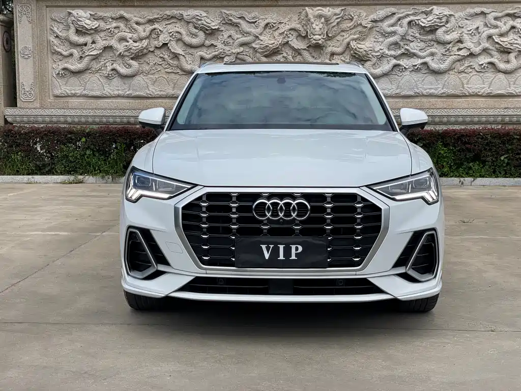 Audi Q3 — миниатюра 2