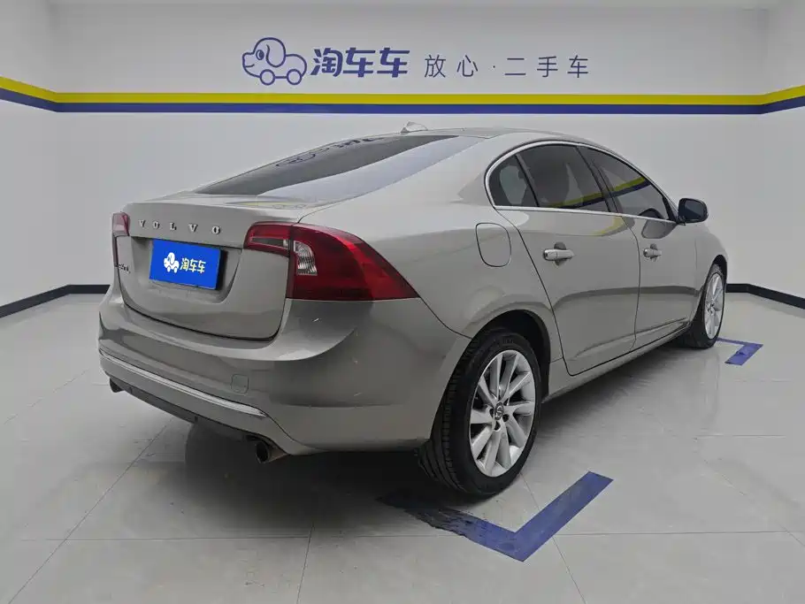 Volvo S60 — миниатюра 3