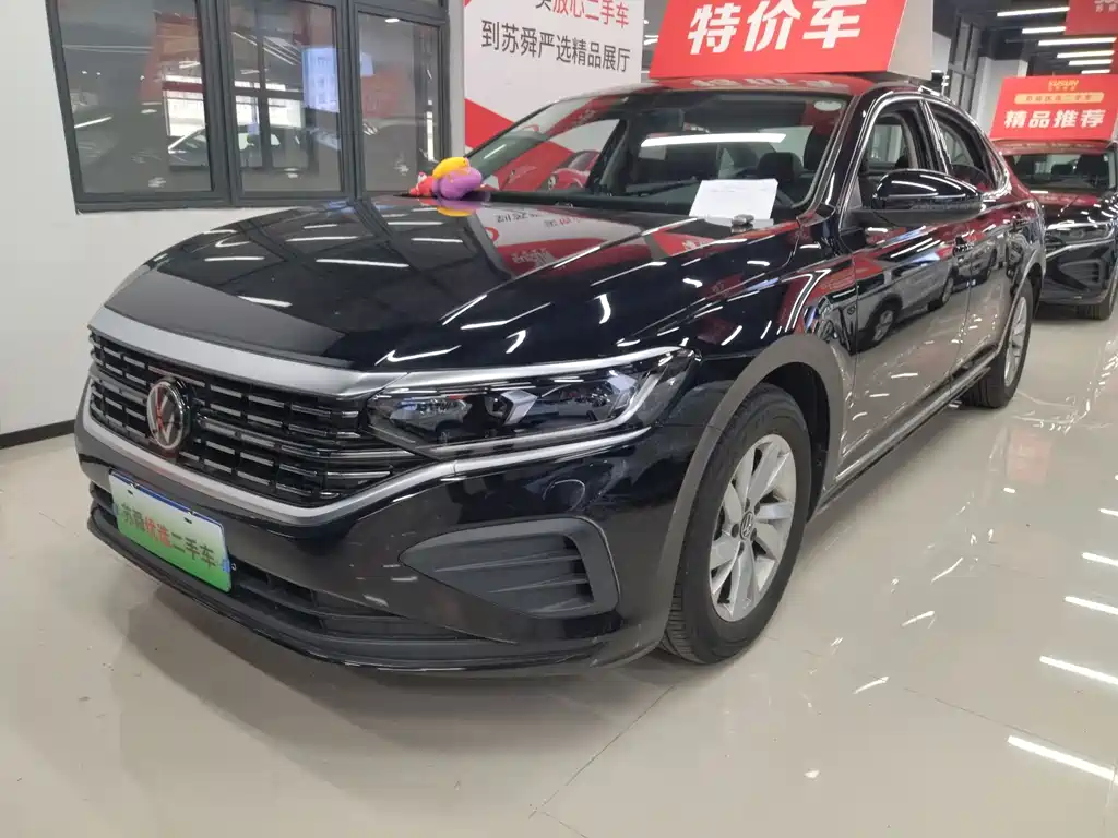 Volkswagen Passat 2025