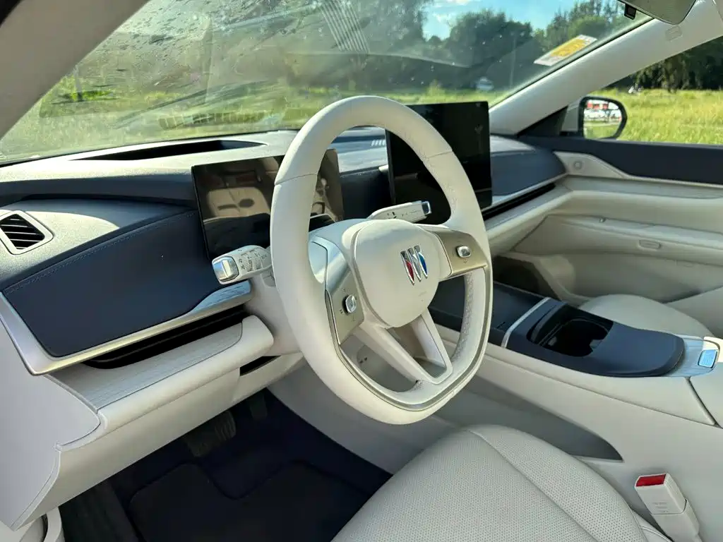 Buick Electra L7 — миниатюра 14