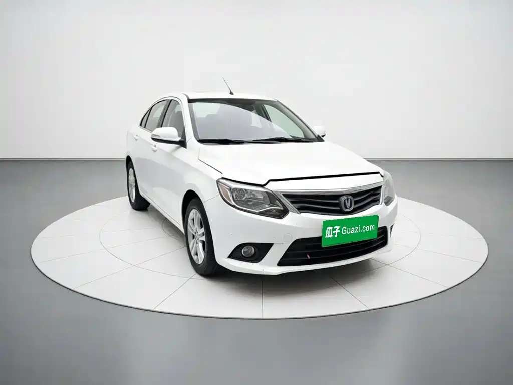 Changan V3 — миниатюра 3