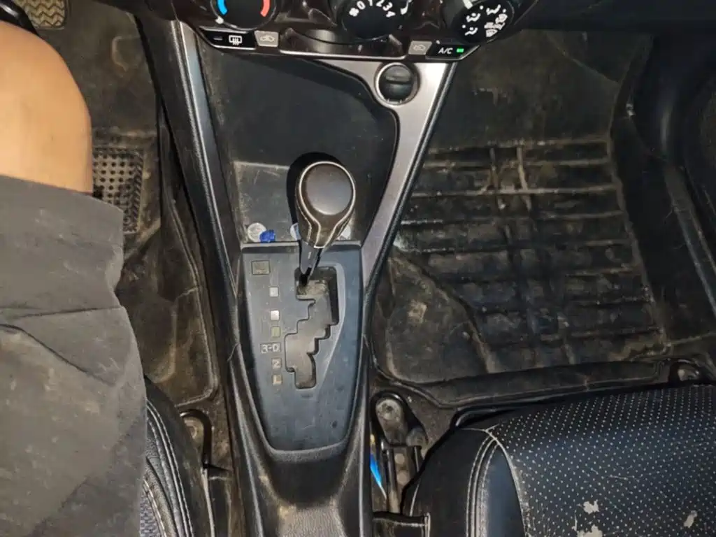 Toyota Yaris L — миниатюра 14