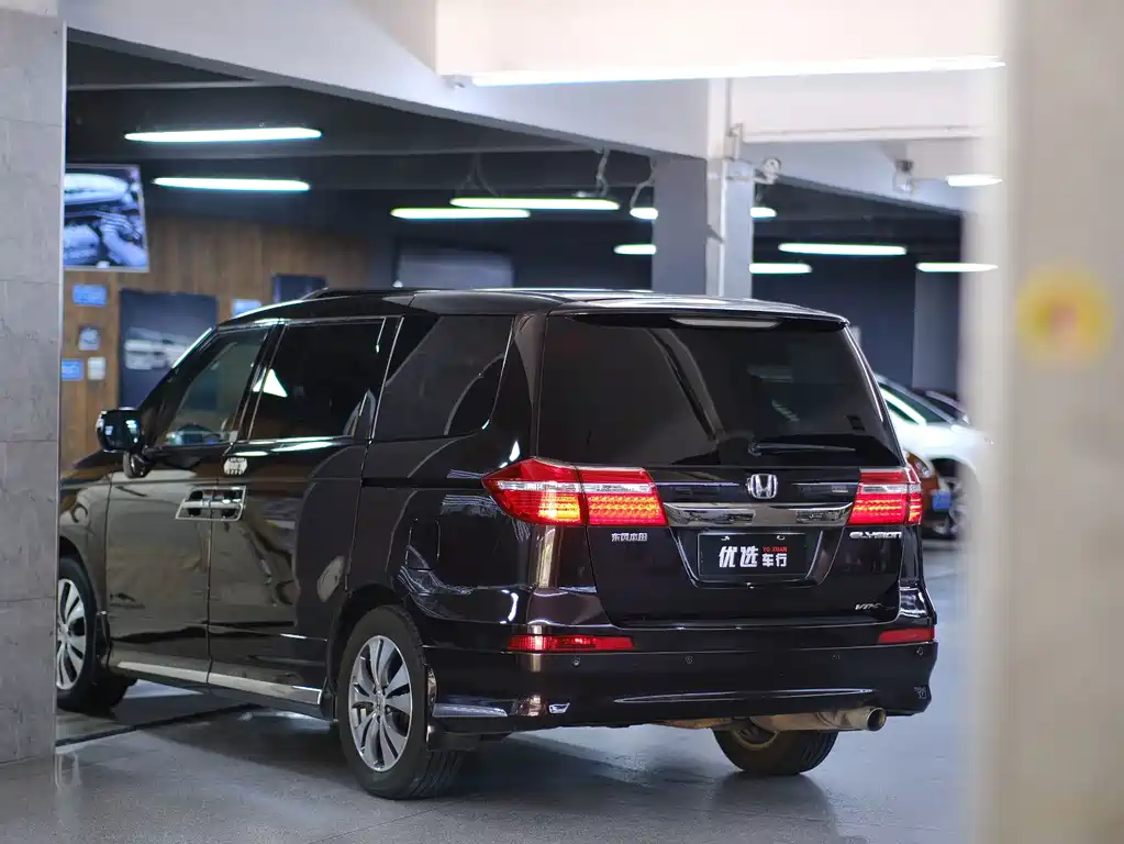 Honda Elysion — миниатюра 6
