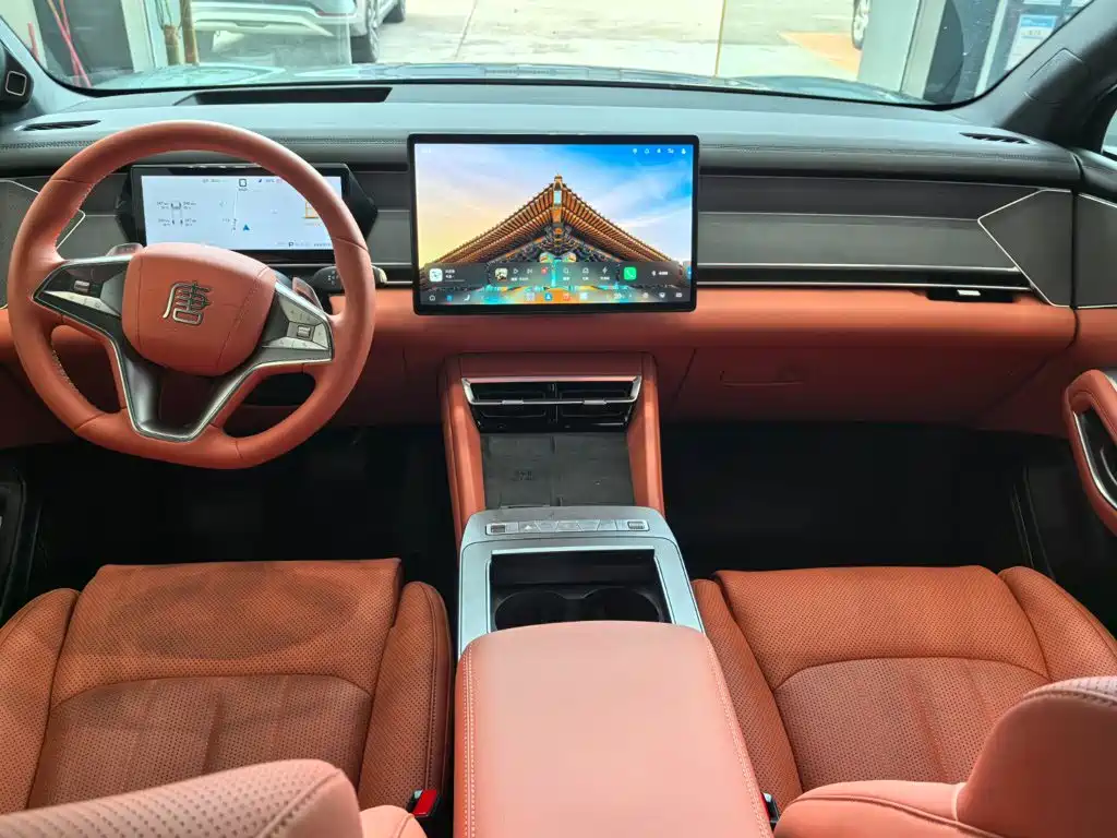 BYD Tang L — миниатюра 12