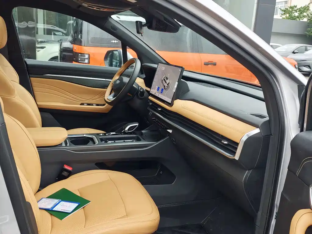 Geely Haoyue L — миниатюра 7