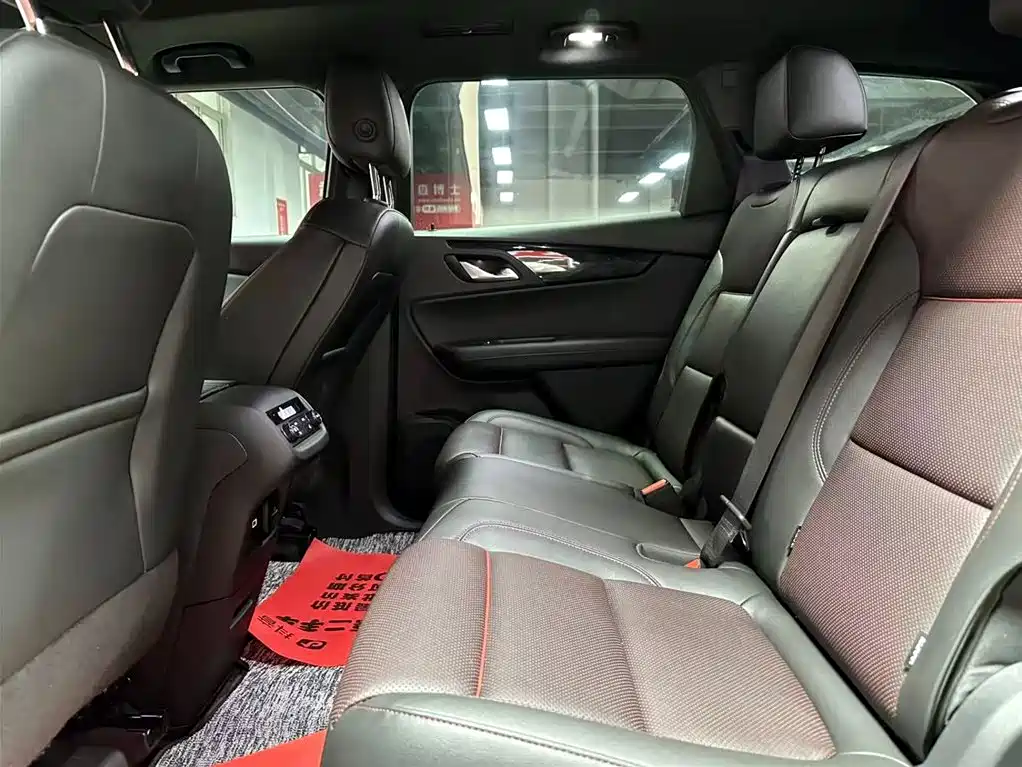 Chevrolet Blazer 2022 650T RS Twin-Clutch 7 мест