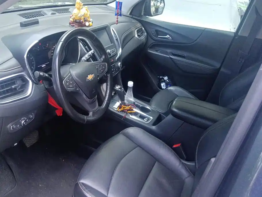Chevrolet Equinox — миниатюра 12