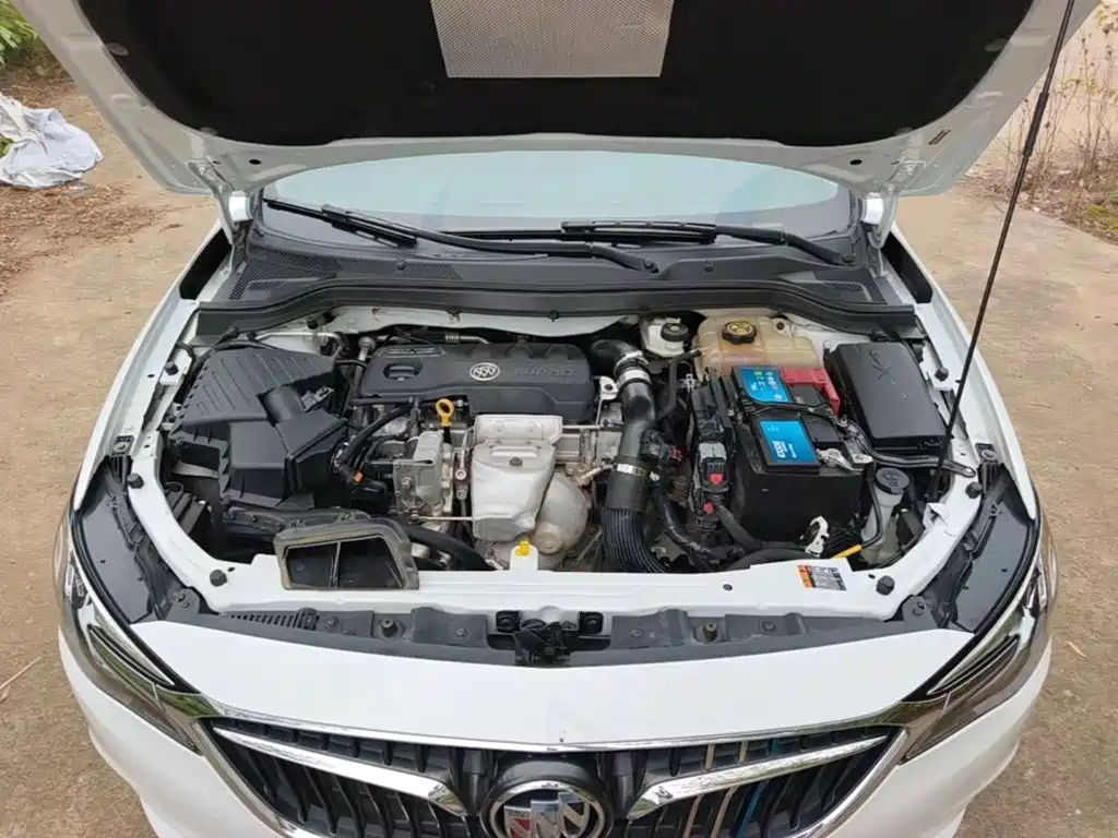 Buick Excelle — миниатюра 20