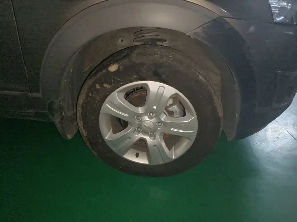 Chevrolet Captiva — миниатюра 24