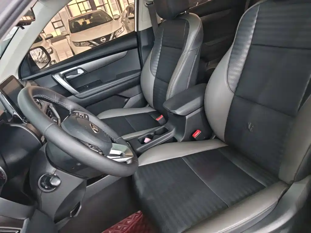 Kia Sportage — миниатюра 15