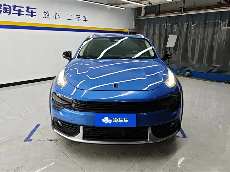 Lynk & Co 02 2018 1.5T DCT Pro V