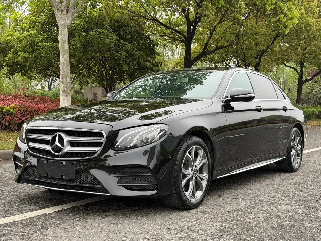 Mercedes-Benz E-Class 2019