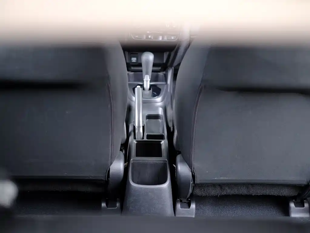 Honda Fit — миниатюра 24