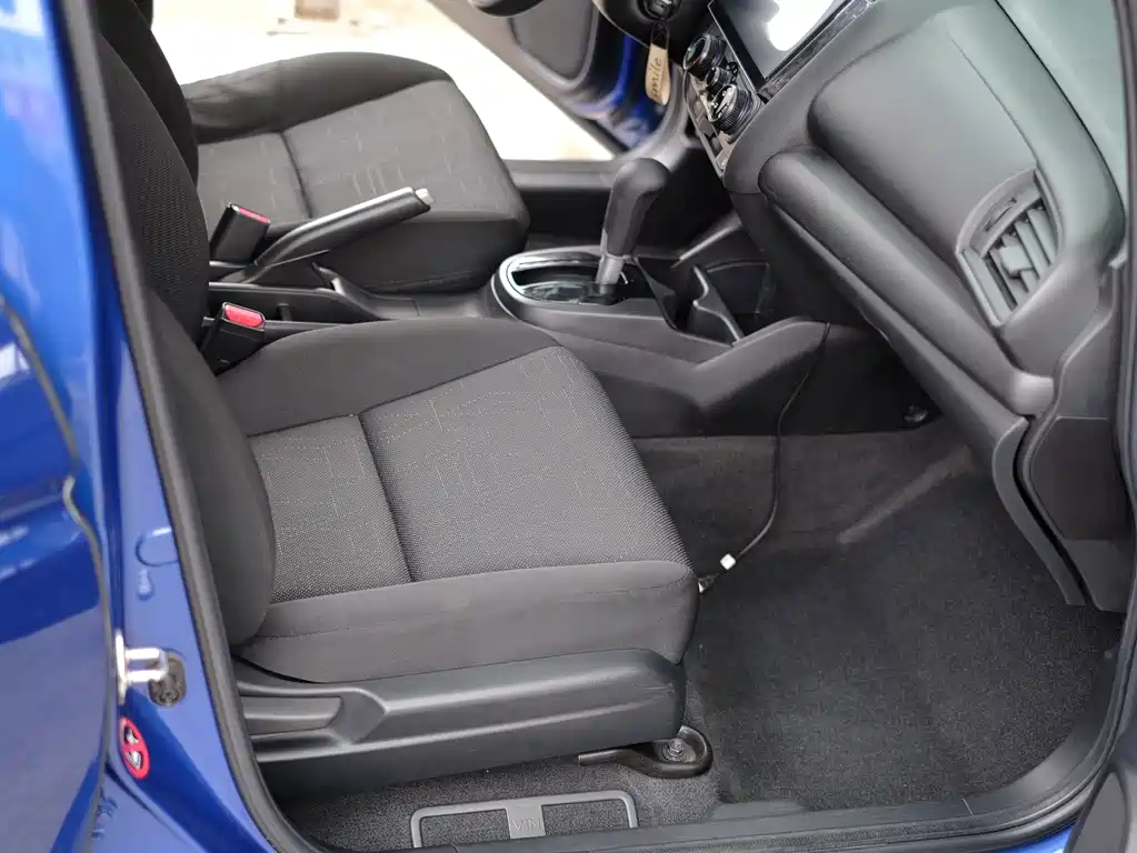 Honda Fit — миниатюра 36