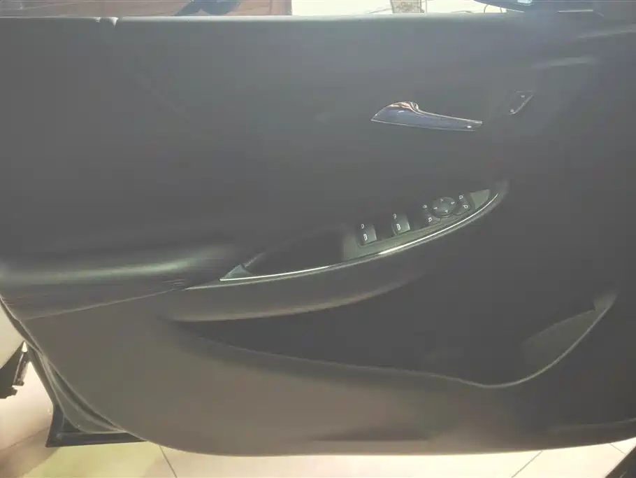 CHEVROLET MAI RUIBAO XL