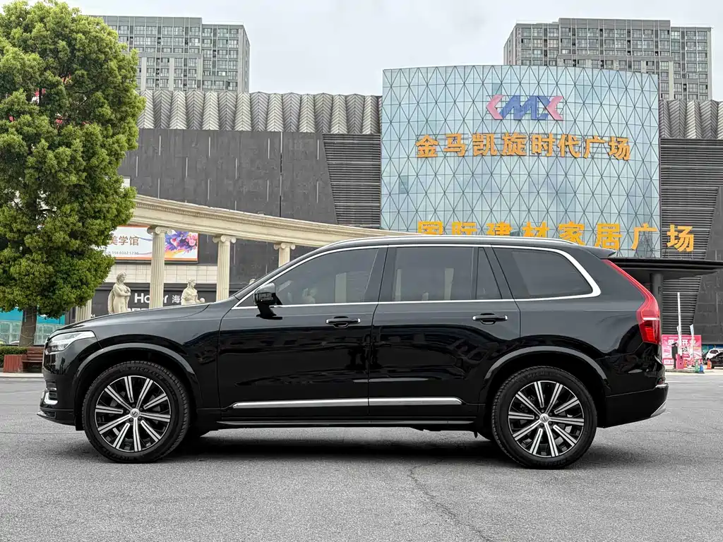 Volvo XC90 — миниатюра 4