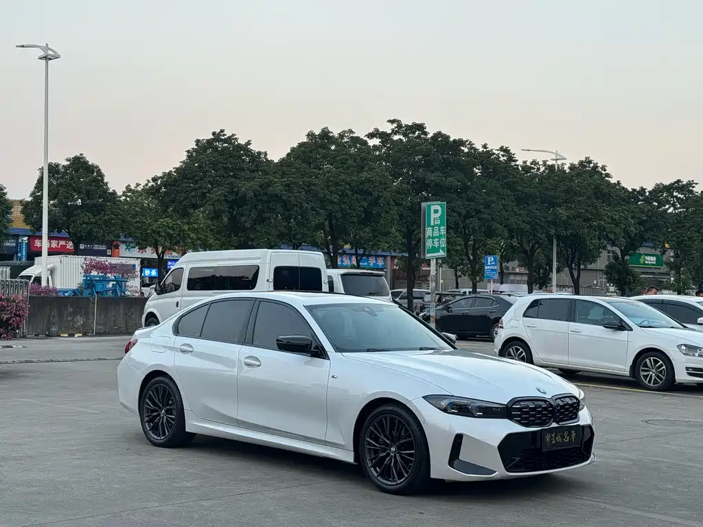 BMW 3 Series — миниатюра 3