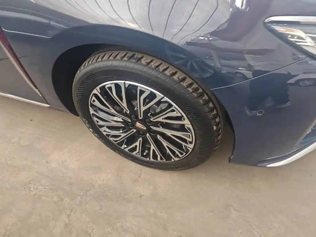 Hongqi Hongqi H5 — миниатюра 23