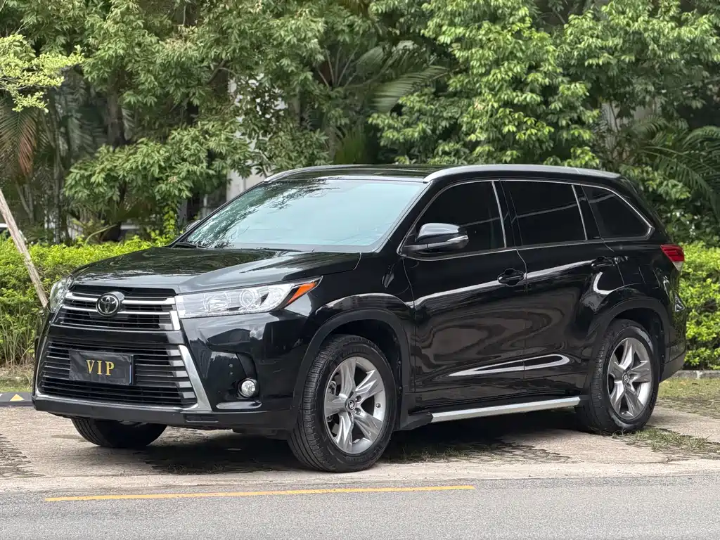 Toyota Highlander 2021