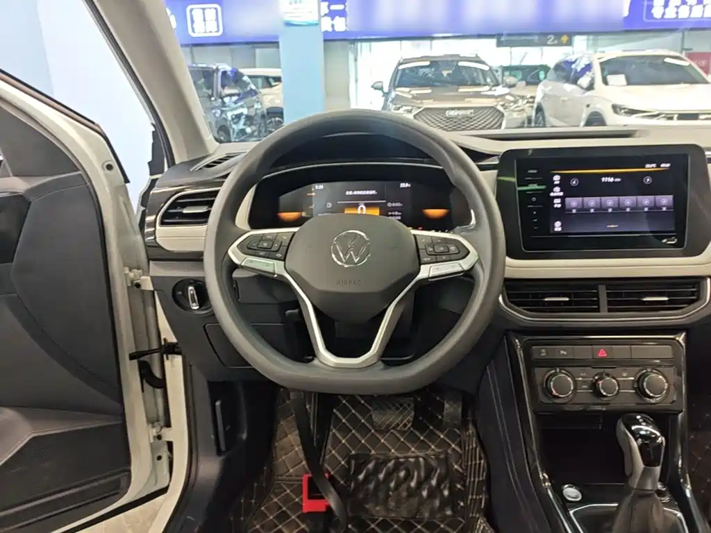 Volkswagen Tharu — миниатюра 11