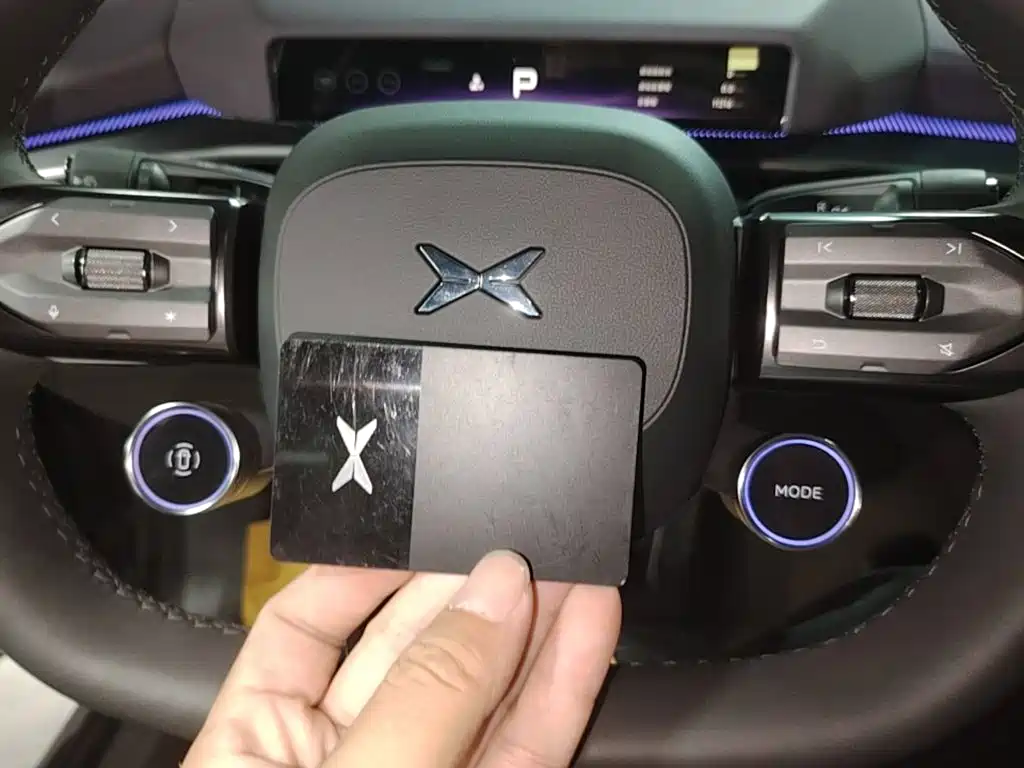 XPeng P7 — миниатюра 9
