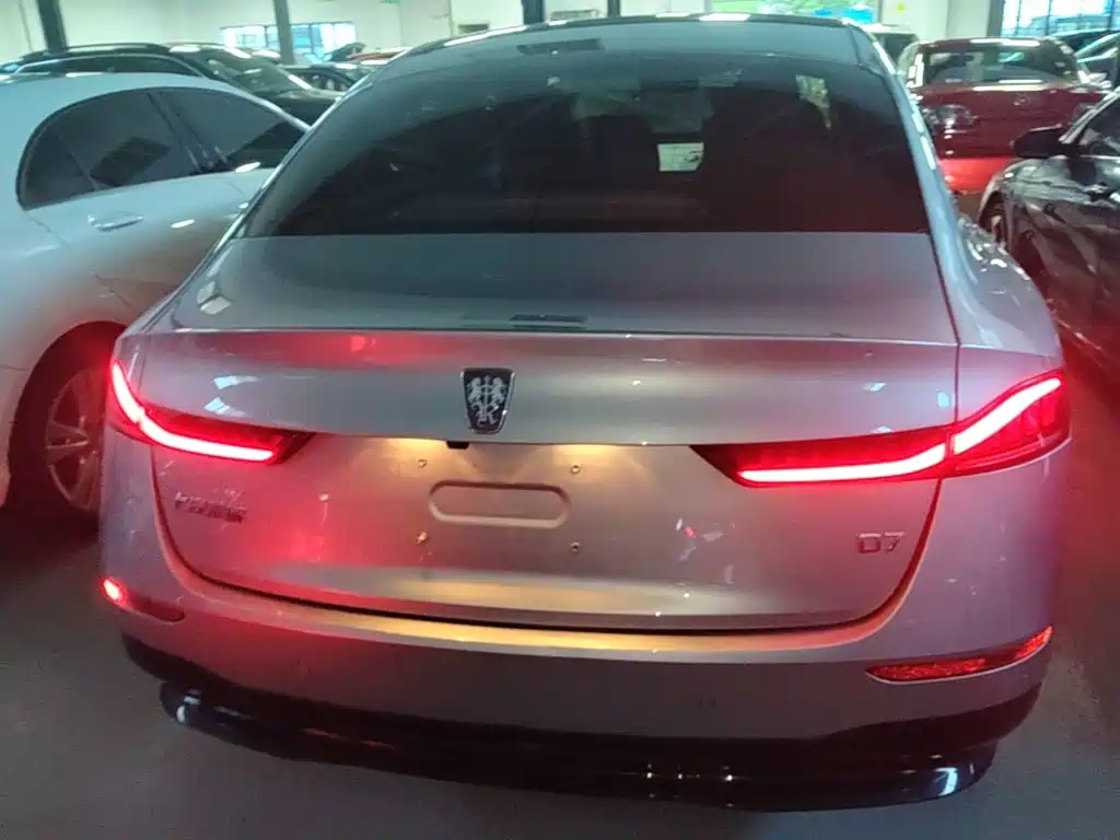 Roewe D7 — миниатюра 6
