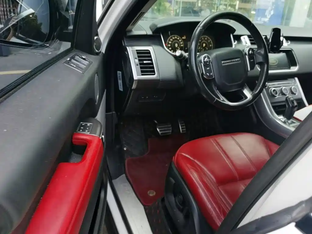 Land Rover Sport — миниатюра 21