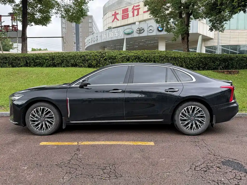 Hongqi Hongqi H5 — миниатюра 3