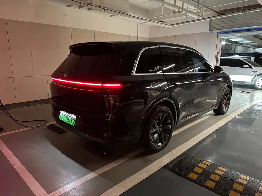 Li Auto Li L8 — миниатюра 3