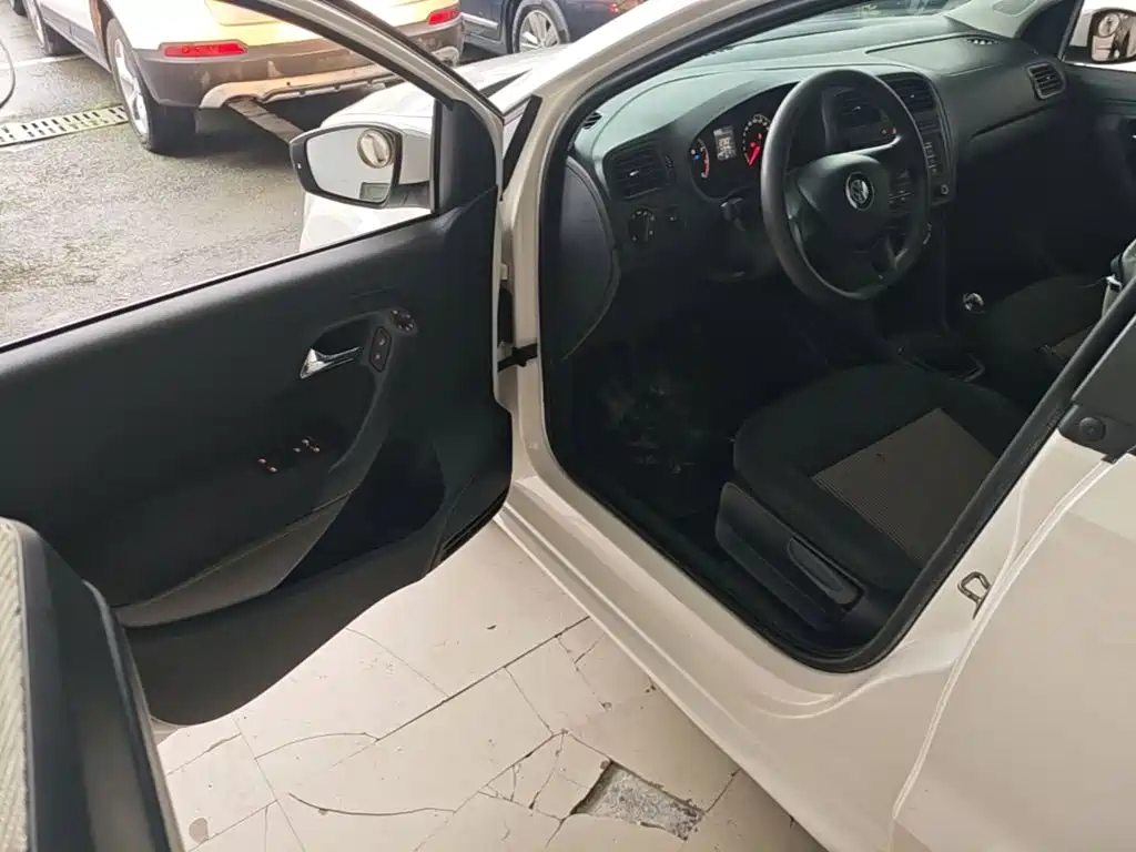 Volkswagen Polo — миниатюра 16