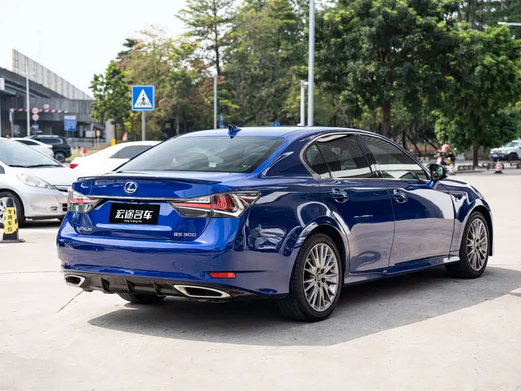 Lexus GS — миниатюра 4